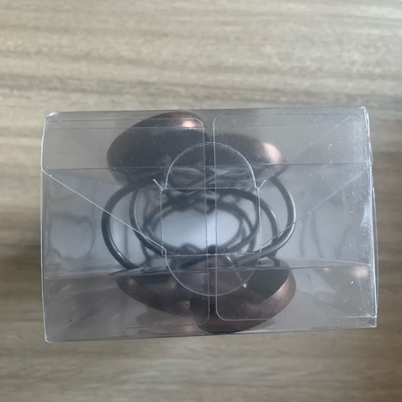 Set of 12 Shower Round Dark Designed Metal Curtain Hooks NWT - Picture 6 of 6